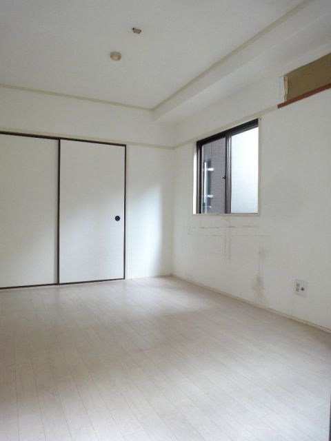 Other room space
