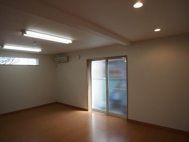 Non-living room. Image Photos