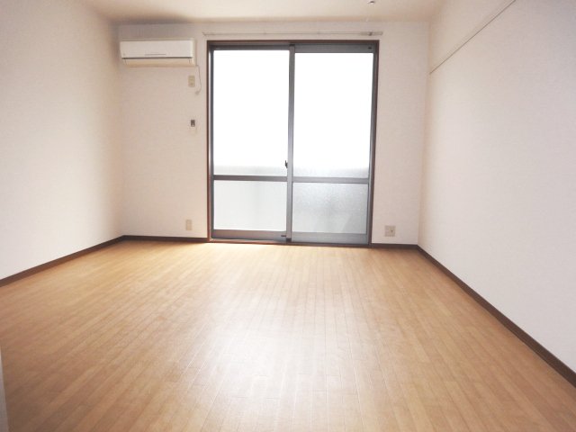 Other room space