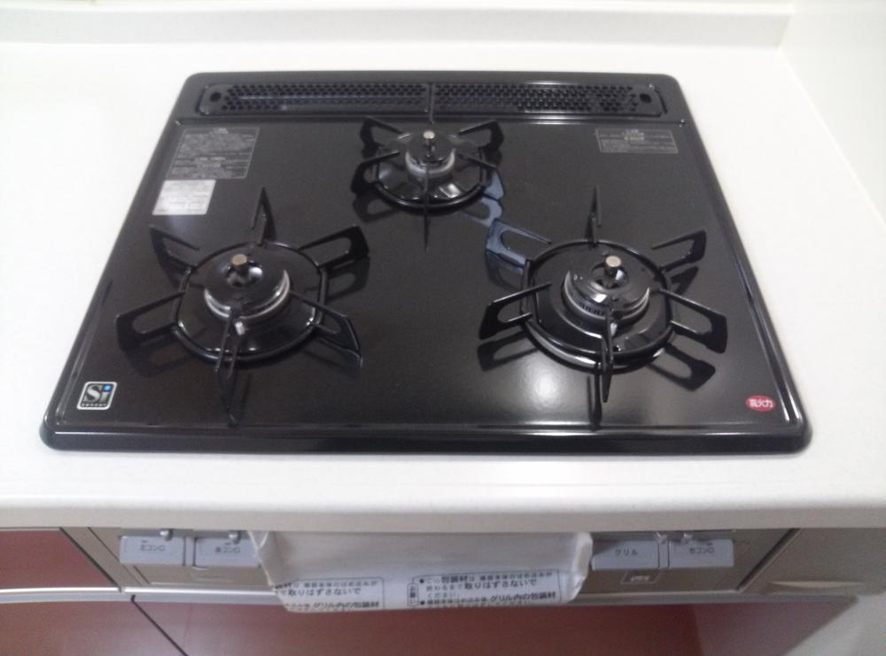 Kitchen. Indoor (11 May 2013) Shooting Glass top stove