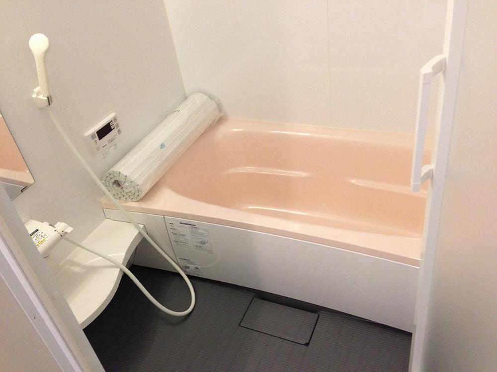 Bathroom. With bathroom dryer