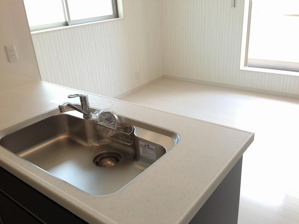 Living. Face-to-face system Kitchen Panasonic