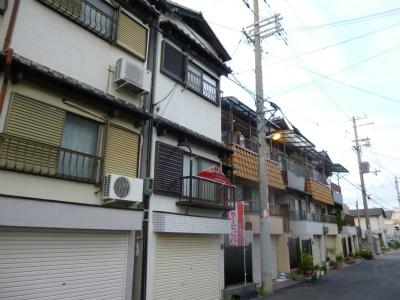 Local appearance photo. Local (10 May 2013) Shooting Front road facing the south,  Spacious