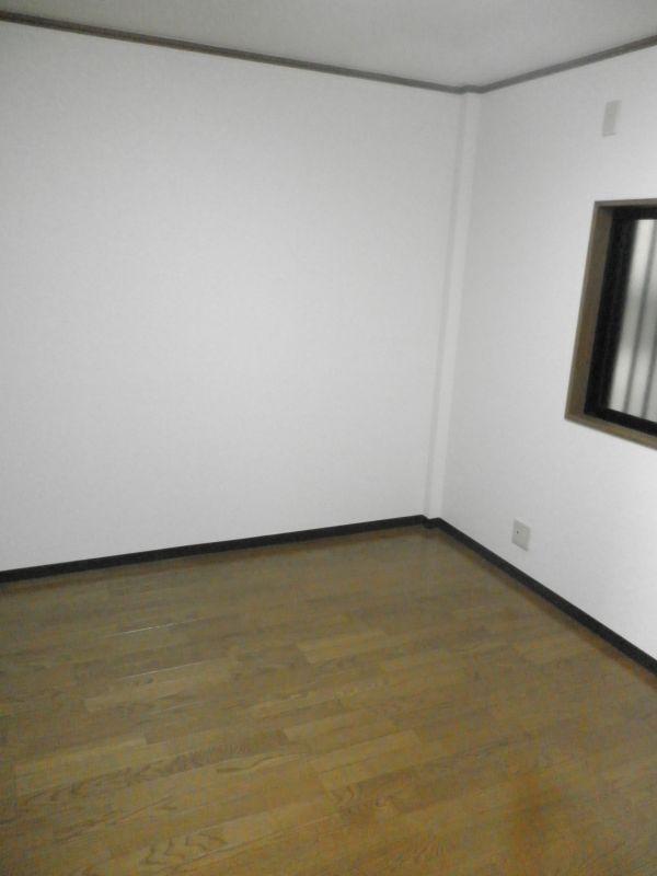 Non-living room. 1st floor: Western-style 6 Pledge