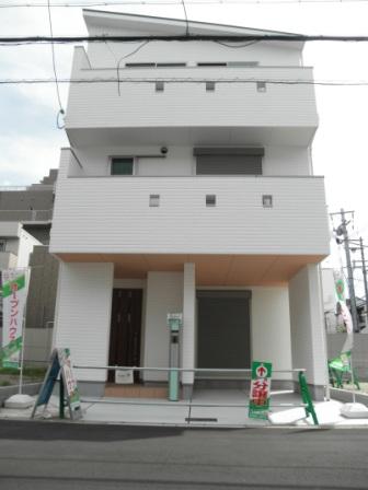 Local appearance photo. Local (August 2013) Shooting