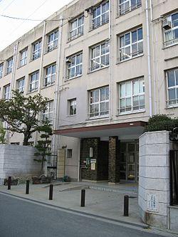 Primary school. 756m to Osaka Municipal Kuwazu Elementary School