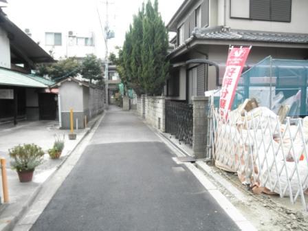 Local photos, including front road. Local (September 2013) Shooting