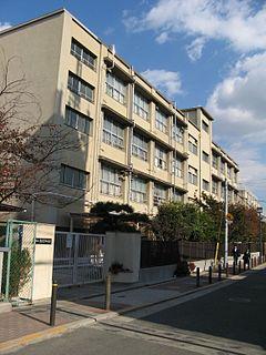 Junior high school. 822m to Osaka Municipal Higashi Sumiyoshi Junior High School