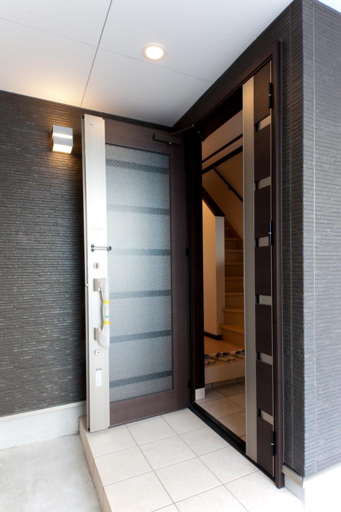 Building plan example (introspection photo). Entrance porch