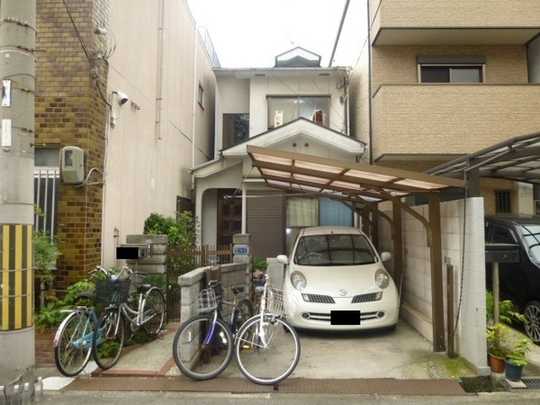 Local appearance photo