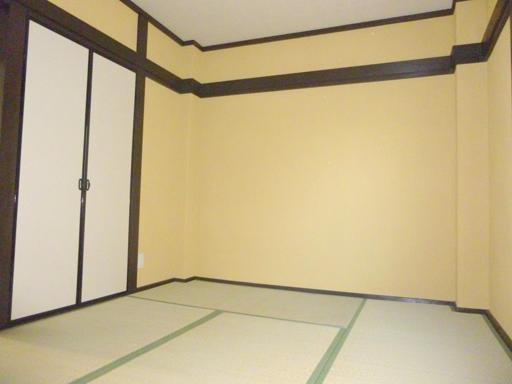 Non-living room. Indoor (11 May 2013) Shooting