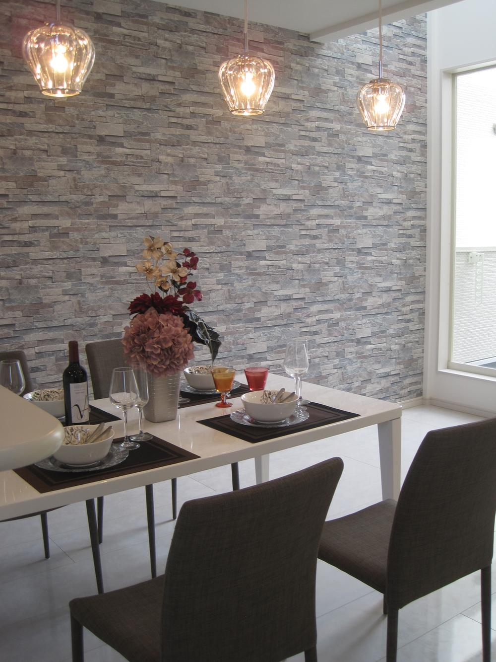 Model house photo. More for us to further improve the wall pattern of living atmosphere of the big screen.