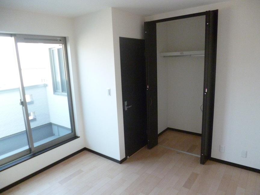 Non-living room. Size is, Of course, storage capacity is also attractive!