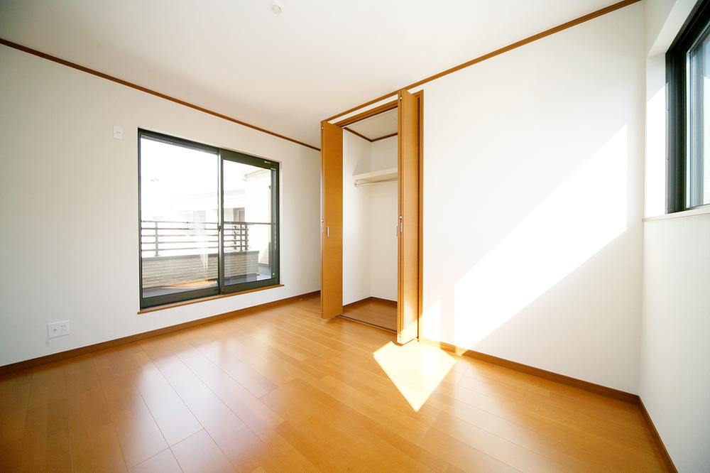 Building plan example (introspection photo). Western-style made thinking of day and ventilation. In use, you can enjoy in as soon as their L-shaped balcony, You can also change of pace.