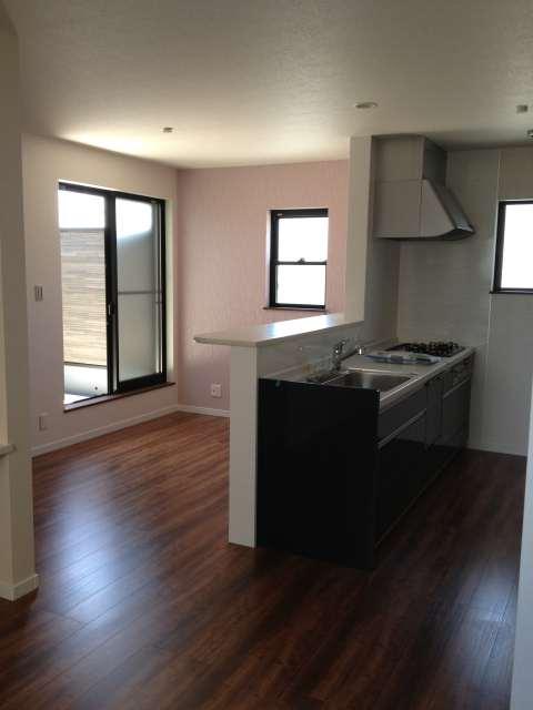 Kitchen. image