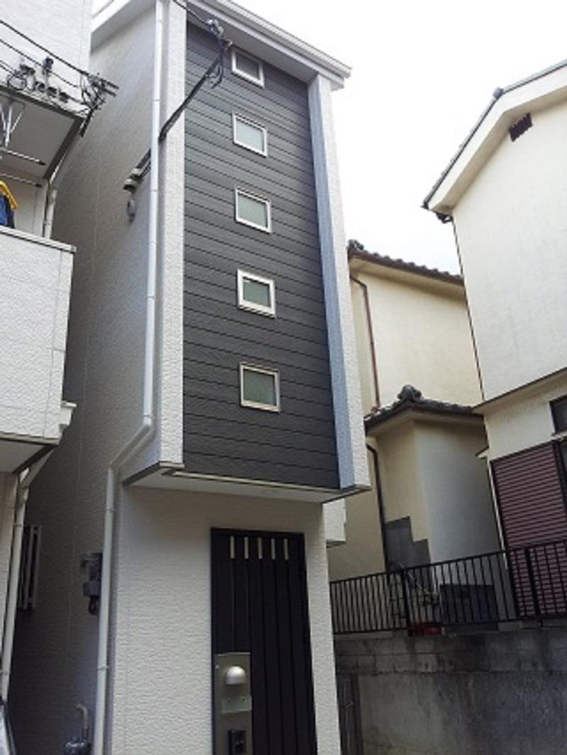 Local appearance photo. Designer's new homes