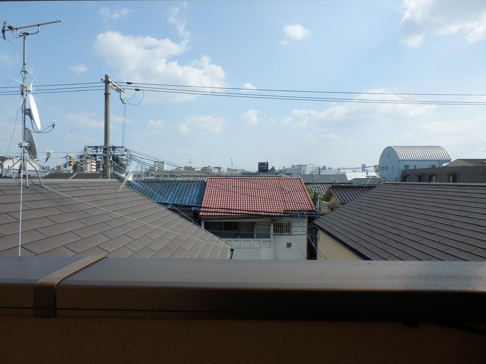 View photos from the dwelling unit. View from local (September 2013) Shooting