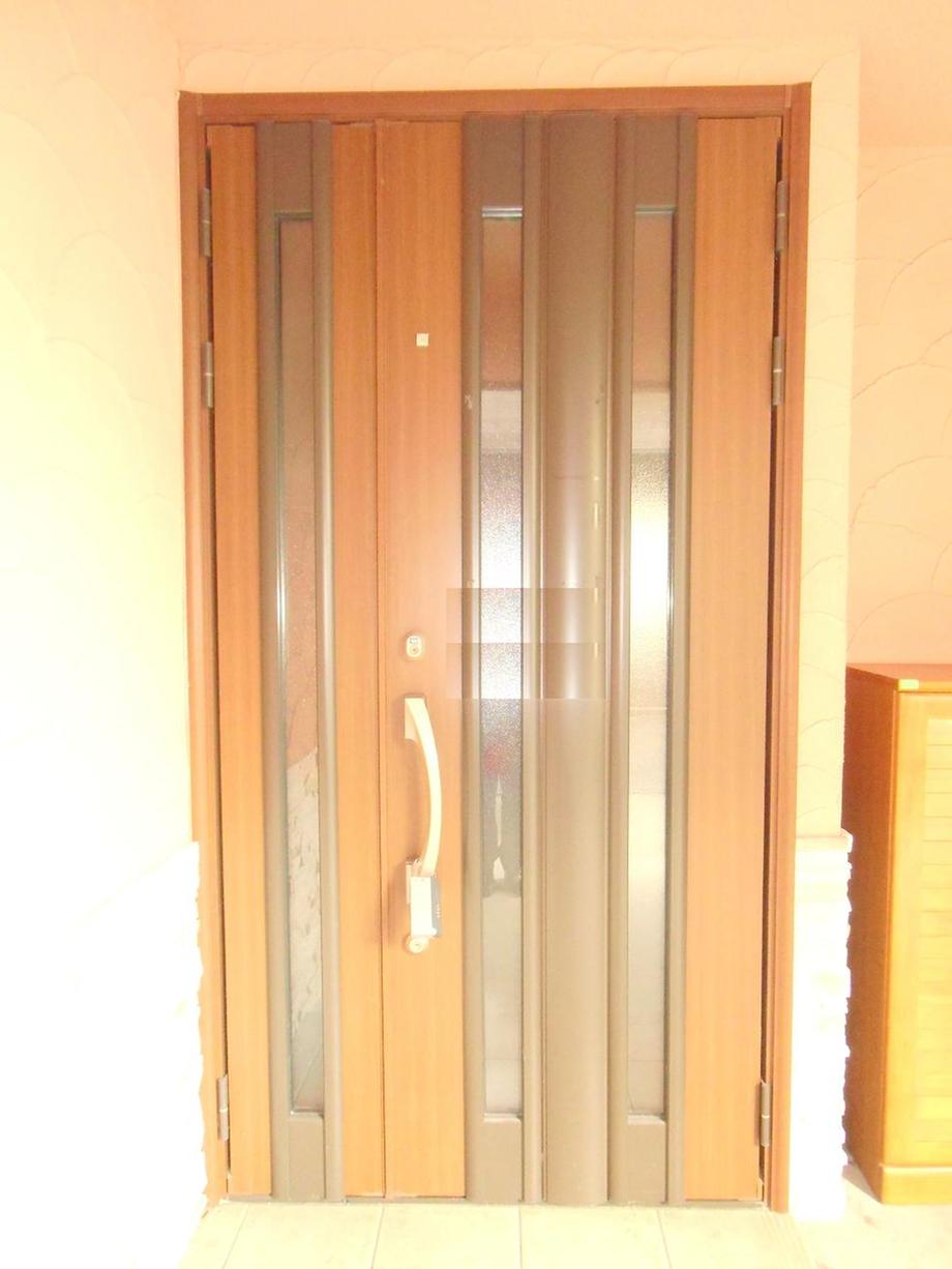 Entrance. It is a big fine door