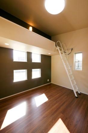 Building plan example (introspection photo). Open loft is also possible in the standard.