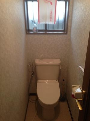 Toilet. Indoor (11 May 2013) Shooting