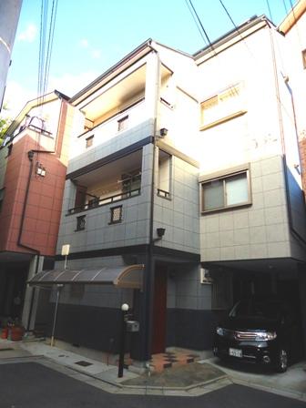 Local appearance photo. Parking Space Available roofed