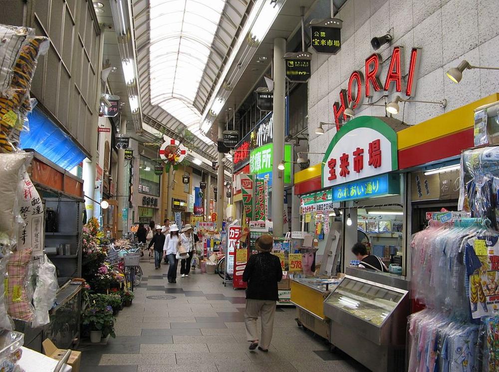 Shopping centre. Nishiawaji fun interaction with people of 800m shops to shopping street, Also nearby shopping mall.