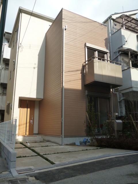 Local appearance photo. Local (March 2013) Shooting