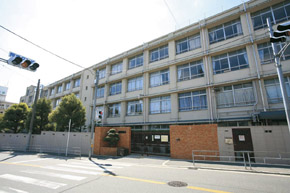 Other Environmental Photo. Higashi Itakano until elementary school 770m walk 10 minutes. It is close to align environmental education facility and a 7-minute walk to the "Itakano junior high school.".