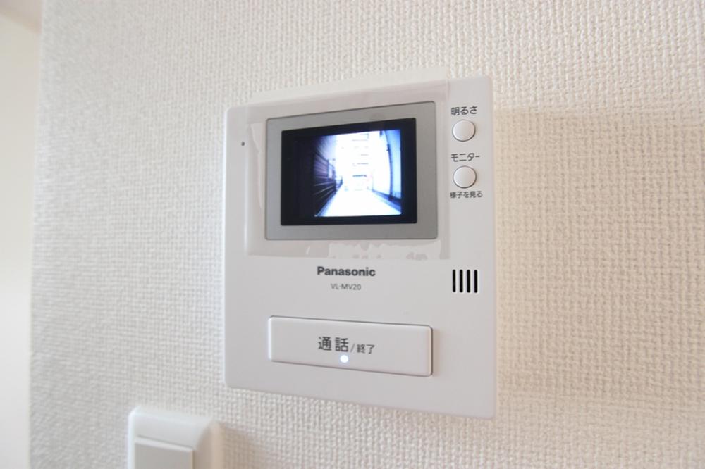 Other introspection.  ◆ TV monitor Hong