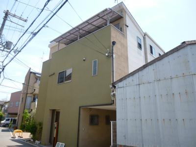 Local photos, including front road. This car also parked easy