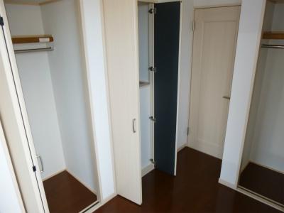 Receipt. Probably a decent storage capacity?