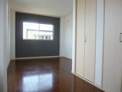 Non-living room. How in the master bedroom?