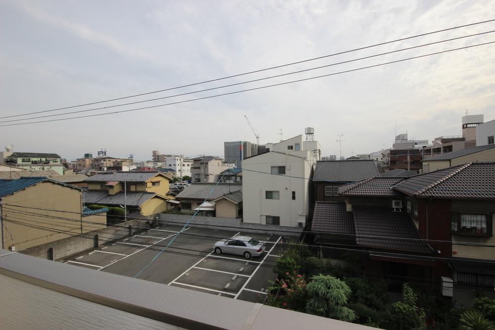 Balcony. Local (October 4, 2013) Shooting