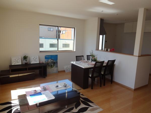 Living. South-facing living room Fully furnished