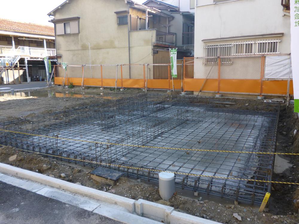 Local appearance photo. Local (11 May 2013) Shooting