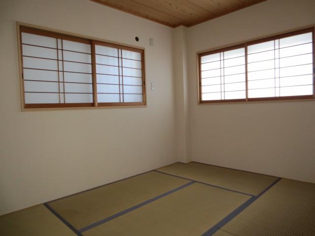 Non-living room. First floor Japanese-style room