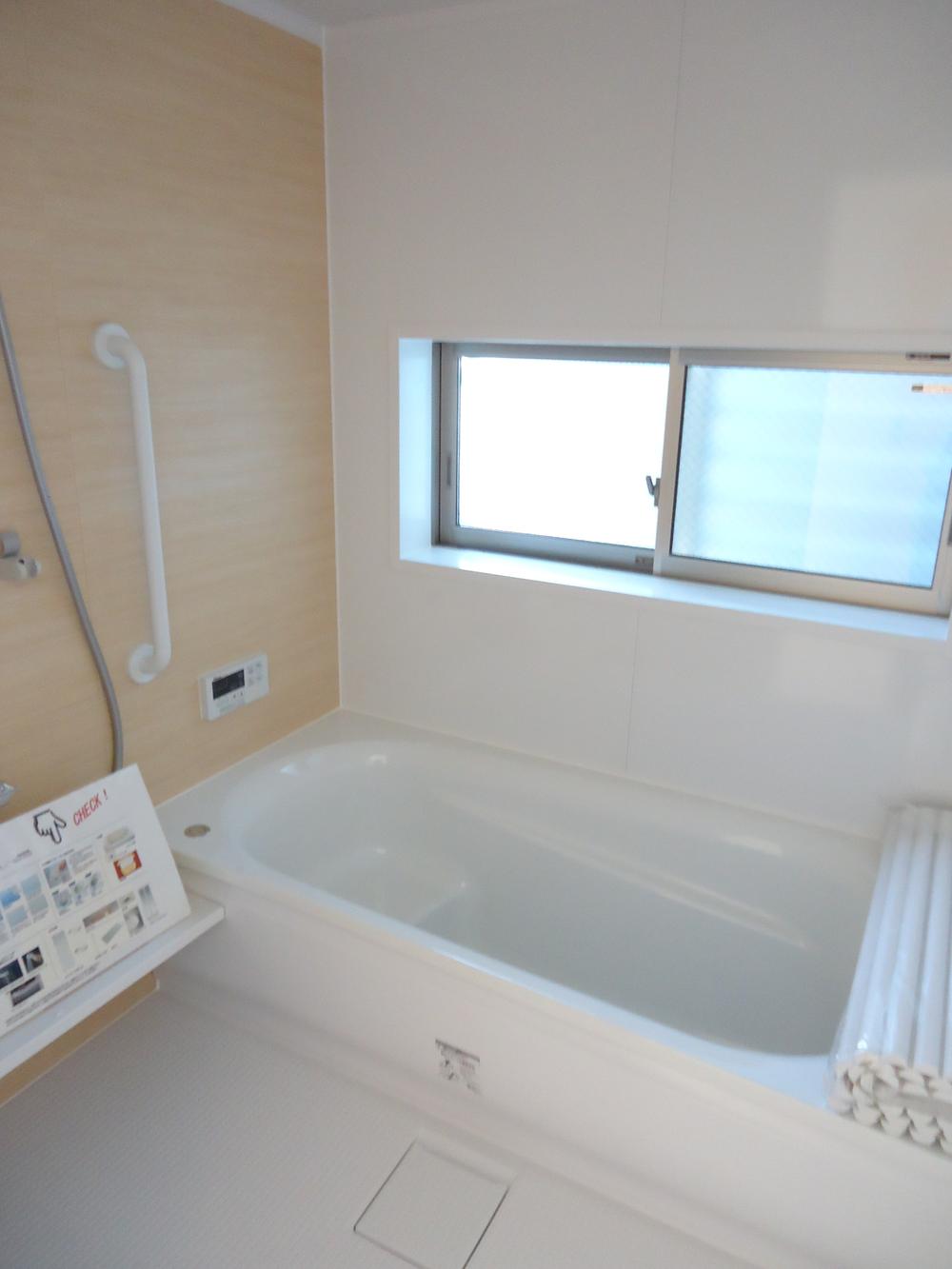 Bathroom. Hirano Hiranohigashi 4-chome 4LDK3-story 2780 ~ 31,800,000 yen 4 compartment Has been greatly discount  [Local sales company T ・ M planning (Co.) 06-6627-7007] Please do not hesitate to contact us ◆