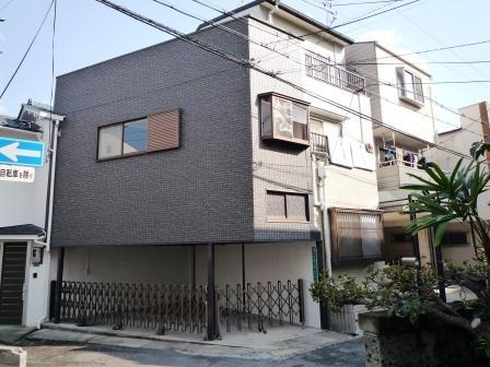 Local appearance photo. Local (12 May 2013) Shooting