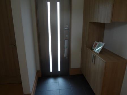 Entrance. Local (June 2013) Shooting