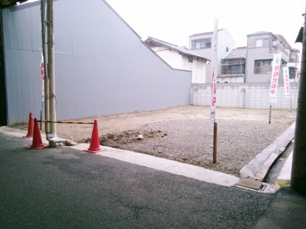 Local land photo. Local (12 May 2013) Shooting