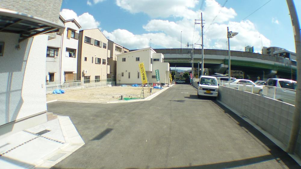 Local photos, including front road. Indoor (July 2013) Shooting