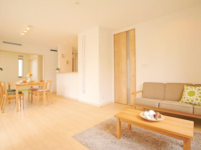 Living. Meals also reunion, Slowly enjoy living ・ Dining is.  [Other construction site]