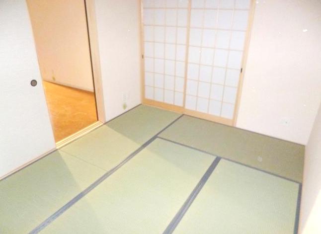 Non-living room. Japanese style room