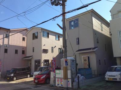 Local appearance photo. Local (11 May 2013) shooting the room will also soon complete. C ・ Since the D Building is almost complete, You can preview