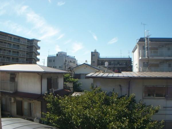 View photos from the dwelling unit