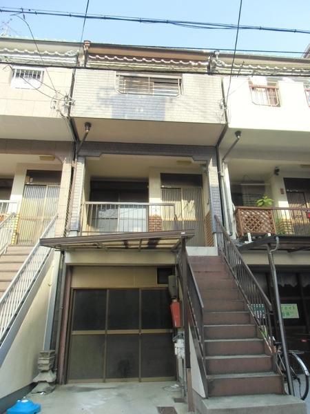 Local appearance photo. Good south-facing house per yang ☆ 