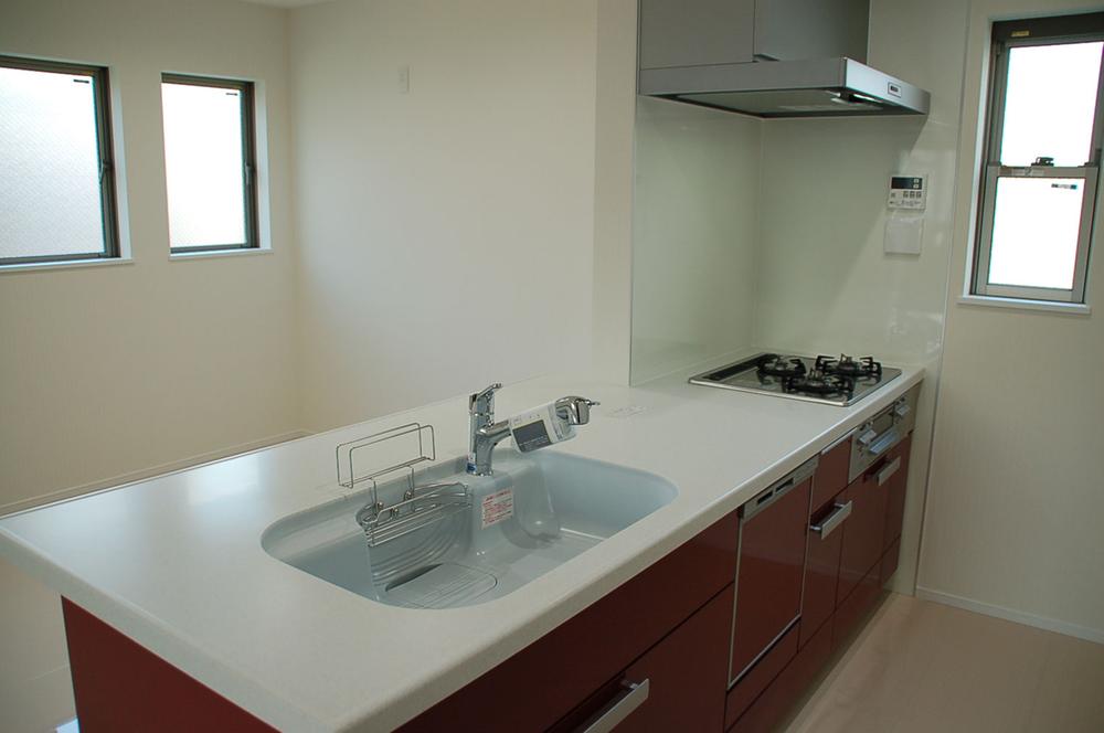 Same specifications photo (kitchen). Same specifications Kitchen construction cases