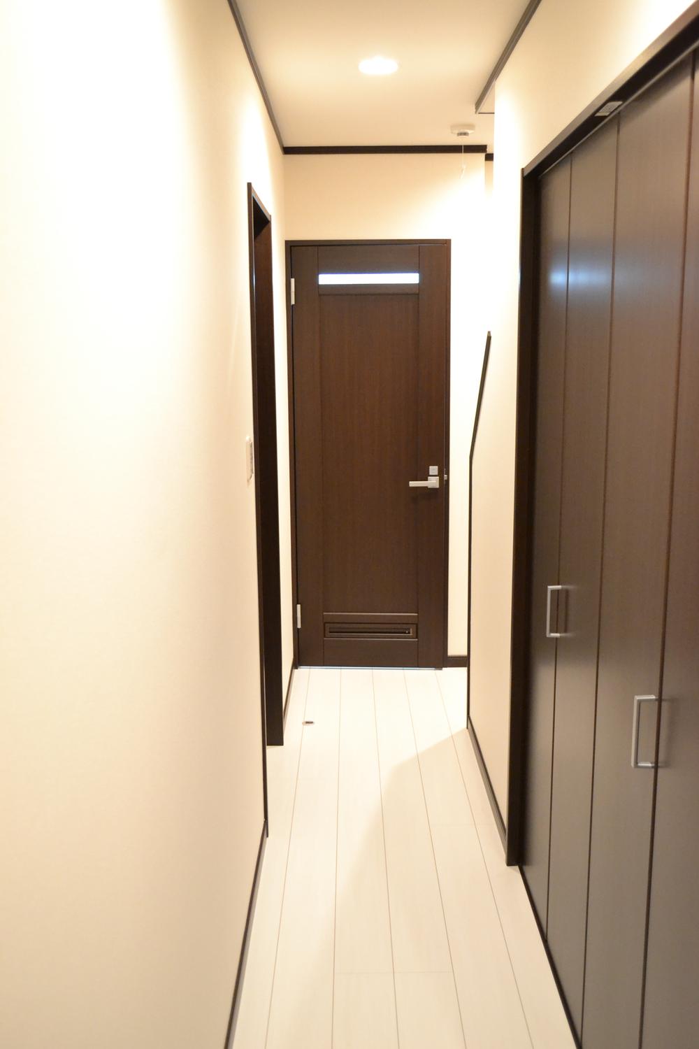 Model house photo. Corridor