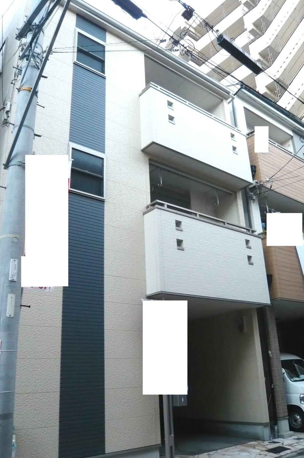 Local appearance photo. Appearance of refreshing color. Heisei 22 years built Built in shallow Property. 