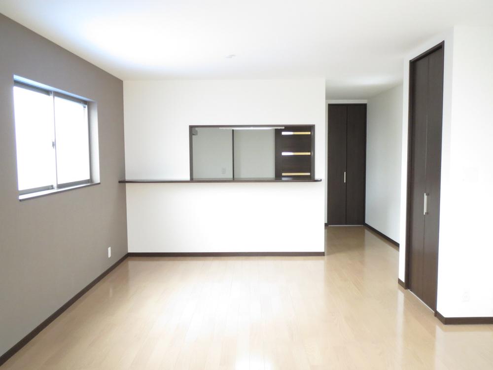 Living. LDK spacious 21 Pledge